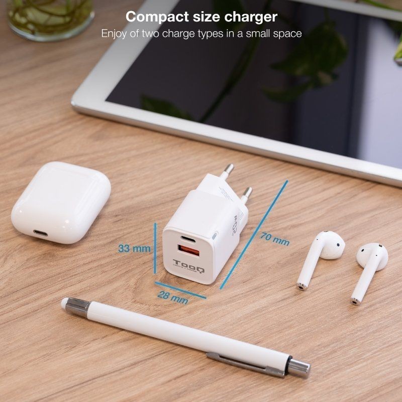 Tooq Cargador pared USB-C/PD+USB-A/QC 20W