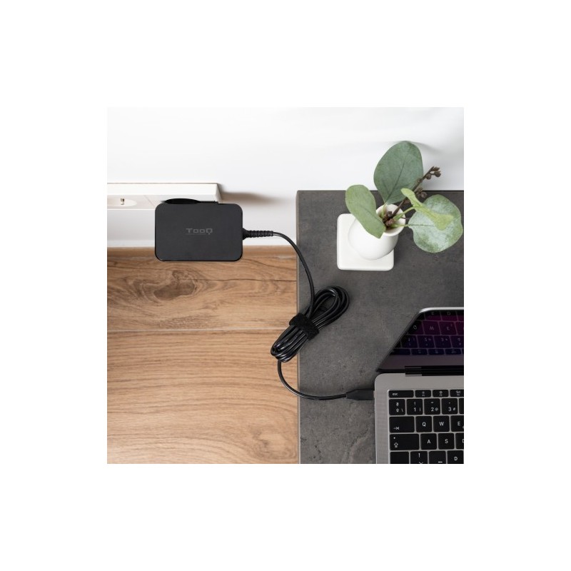 TooQ Cargador de portátil GAN USB-C PD3.0 90W, Negro