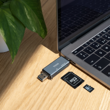 TooQ Lector de Tarjetas SD + TF, con entradas USB-C 3.0 + USB A, Color Gris