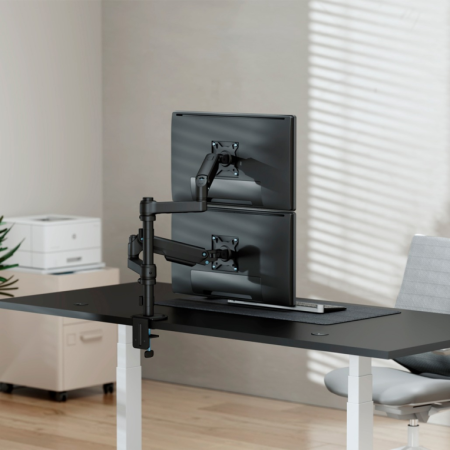 AISENS Soporte de Mesa Eco Contrapeso Giratorio e Inclinable Para Monitor/TV 9kg (3 Pivotes, 2 Brazos) de 17-32″, Negro